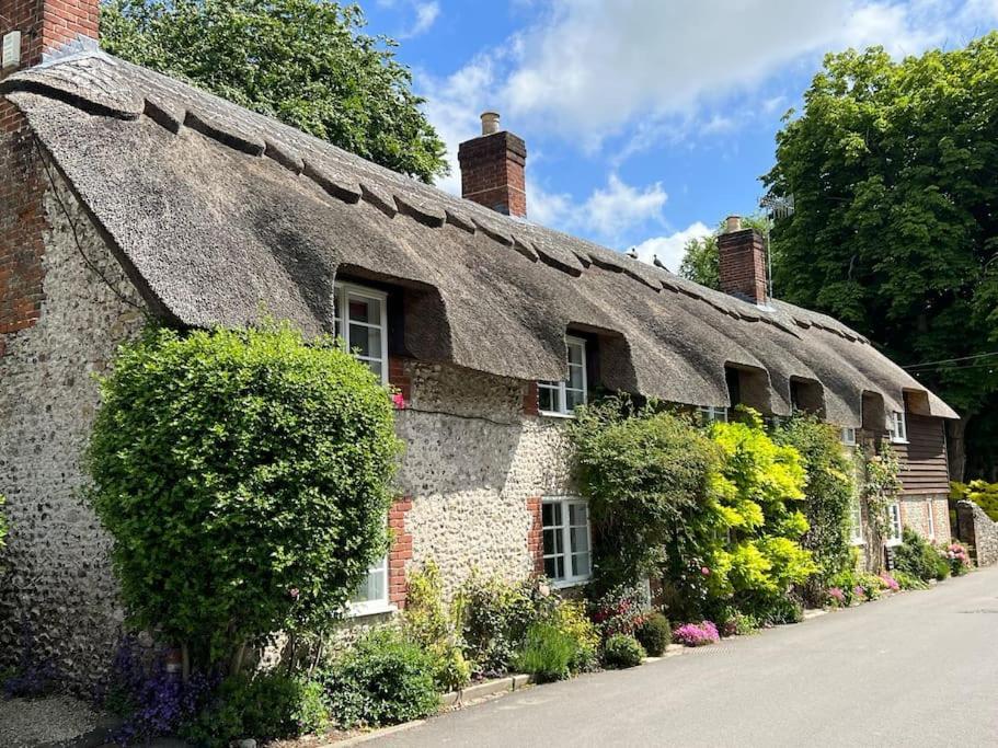 Little Thatch Cottage - Cerne Abbas, Dorset Exterior photo